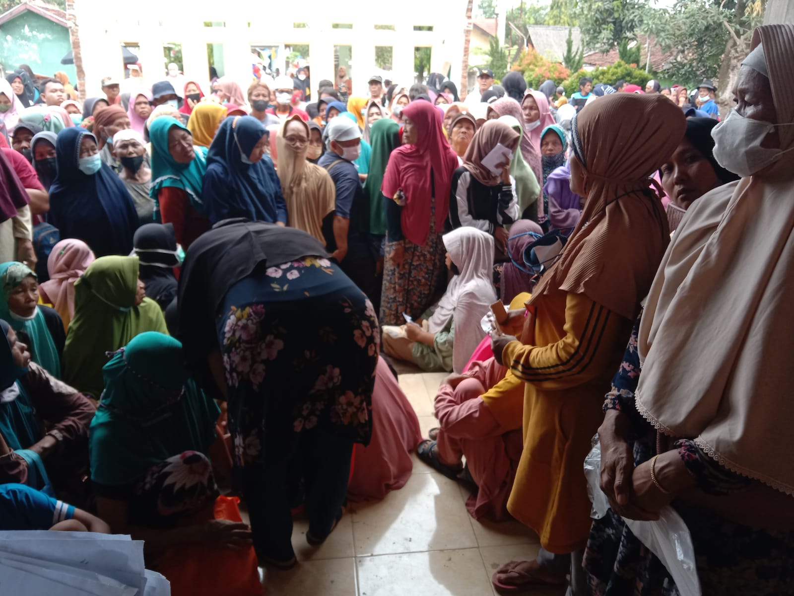 Pemerintah Desa Tanjung Kecamatan Cipunagara, Realisasikan Bantuan Langsung Tunai, Subsidi BBM (BLT-BBM) Sembako dan Progam Keluarga Harapan (PKH)