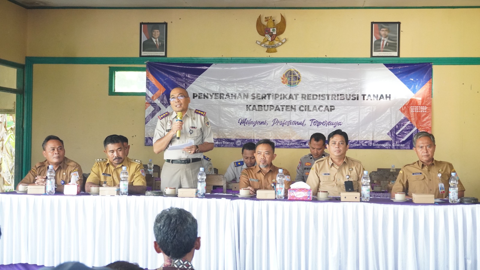 Penyerahan 616 Sertifikat Redistribusi Tanah di Desa Kaliwungu