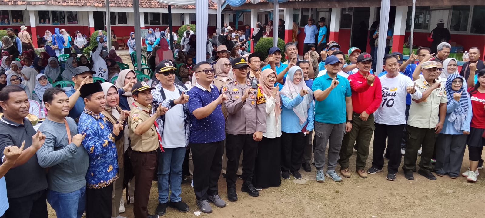Penanaman 550 Pohon di Buanajaya, Disdik Bogor Peringati Hari Pendidikan Nasional