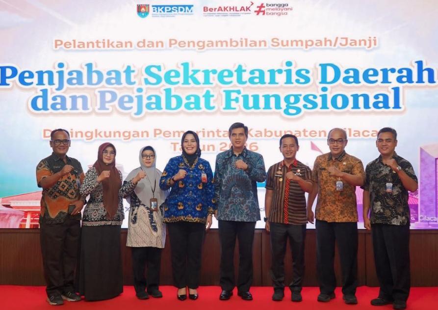 Plt. Bupati Cilacap, Ammy Amalia Lantik Pj. Sekda Cilacap & Pejabat Fungsional