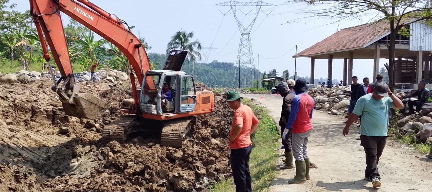 Saluran Irigasi Cikompeni Mulai Direalisasikan Usai Aksi Damai Petani
