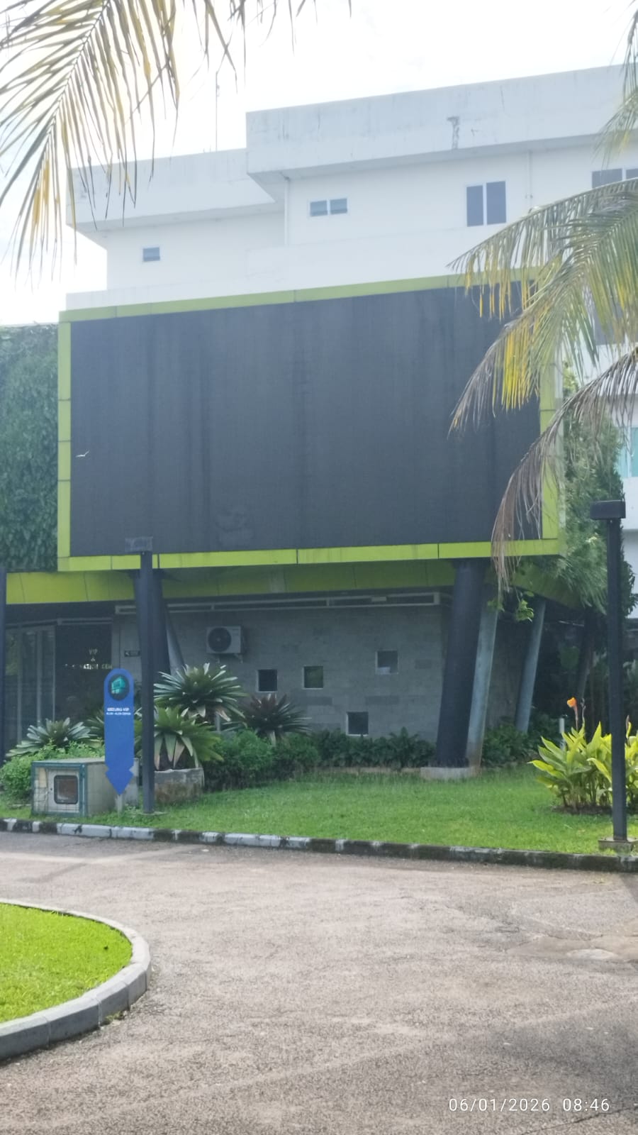 Billboard di Alun-alun Kota Depok Tak Berfungsi, Warga Soroti Pemanfaatannya