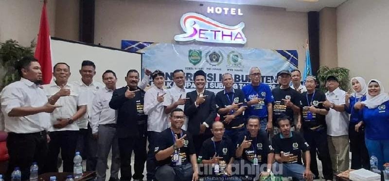 Agus Eko Terpilih Secara Aklamasi Jadi Ketua PWI Subang Didampingi Dadan Ramdan Selaku Sekretaris