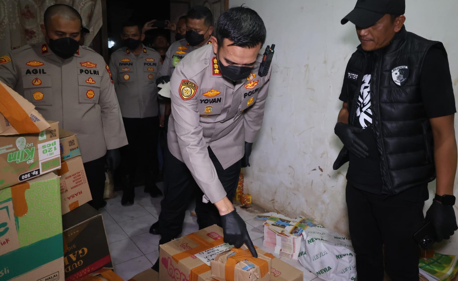 Polresta Cilacap Ungkap Produksi Jamu Ilegal di Kecamatan Kroya, Dua Orang Berhasil Diamankan